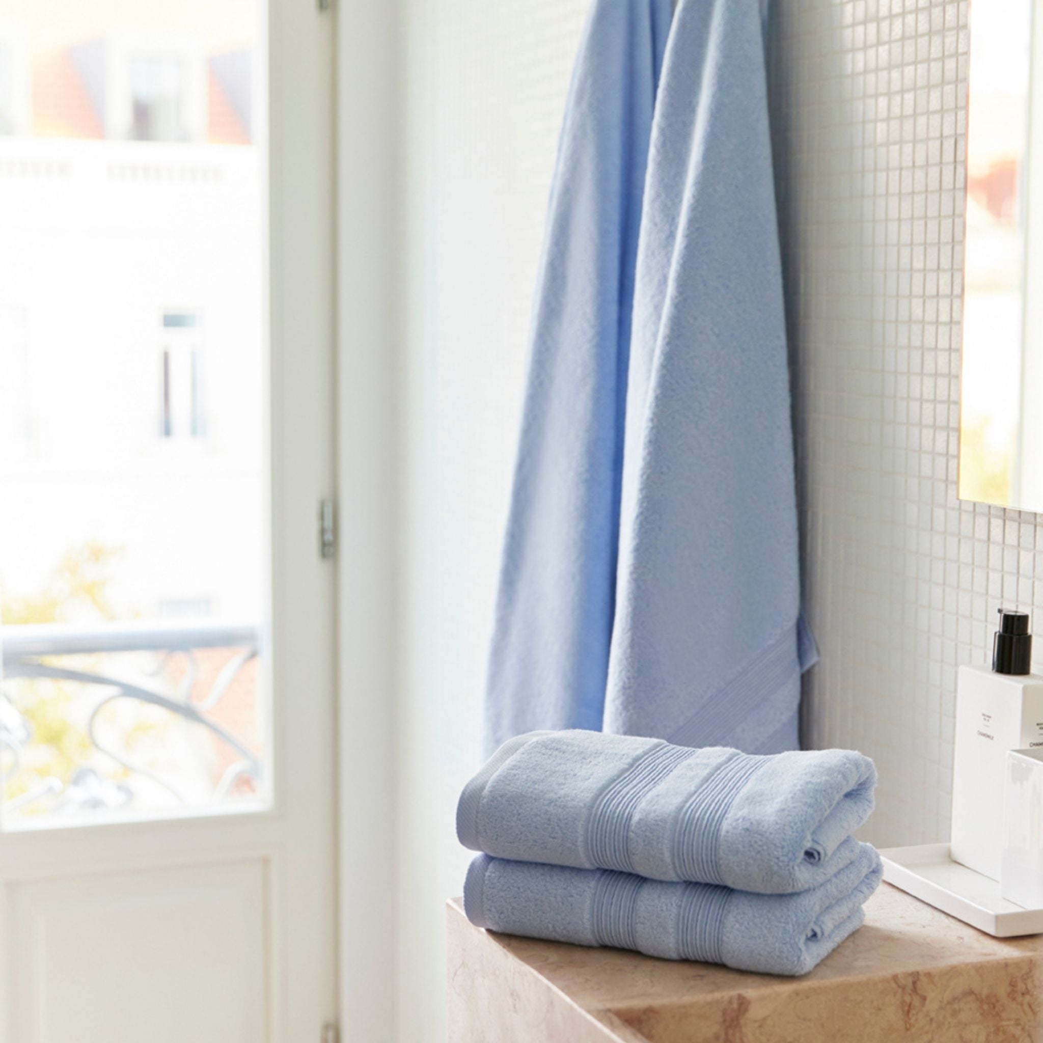 Light blue Elegance - Torres Novas