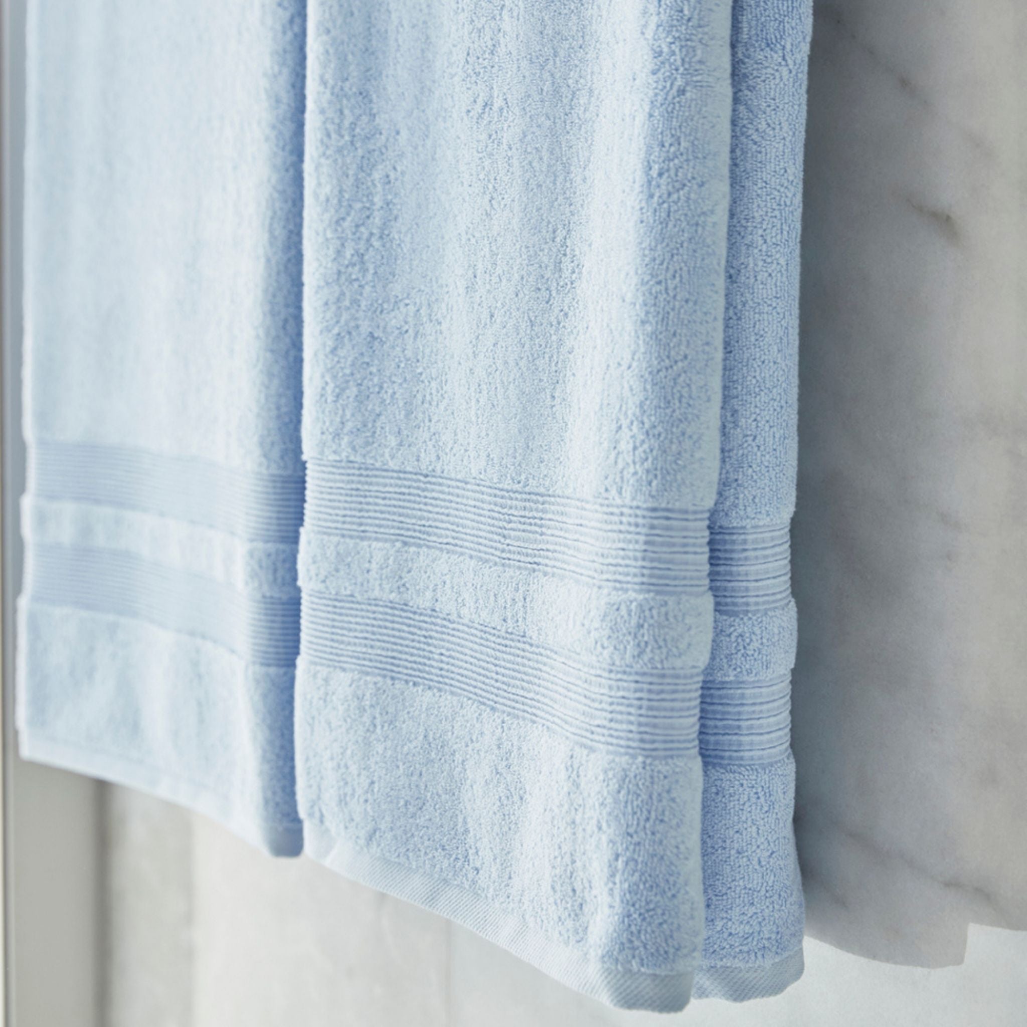 Light blue Elegance - Torres Novas