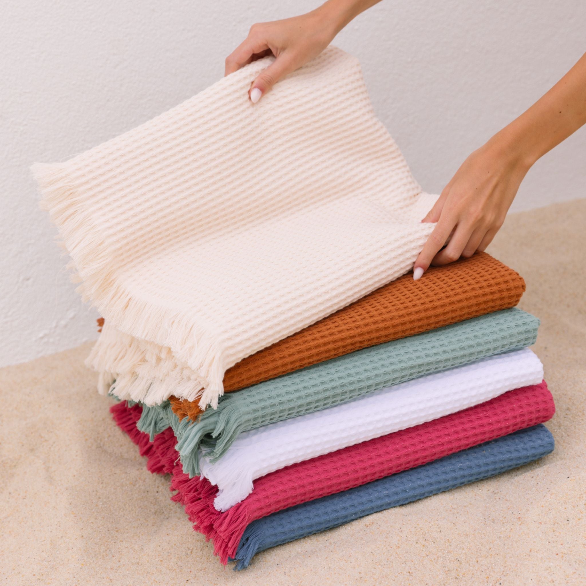 torres-novas-beach-santana-waffle-towel-multiple-colours-lifestyle-1.jpg