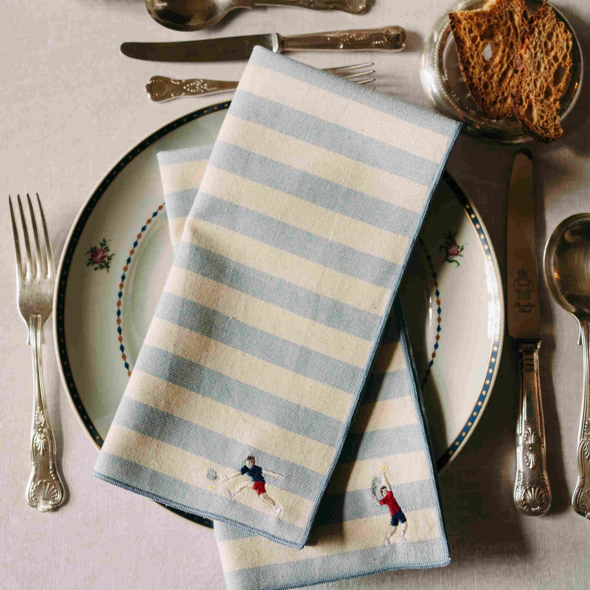 Barra napkin with retro sportsmen