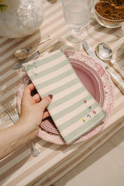 Barra napkin with flower embroidery