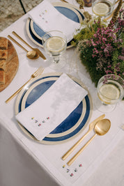Servilletas y individuales Mafra con bordado de flores