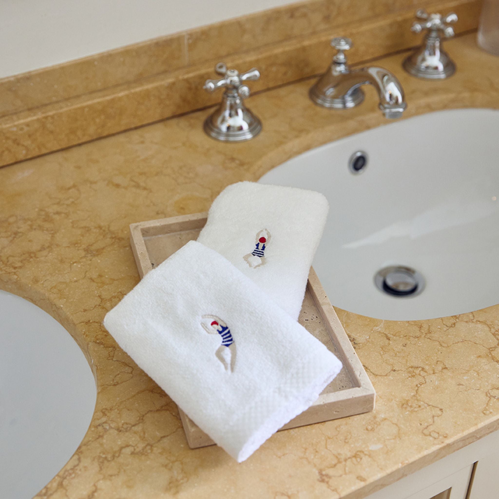 Toalha de bidé e toalha de rosto Luxus com desportistas retro