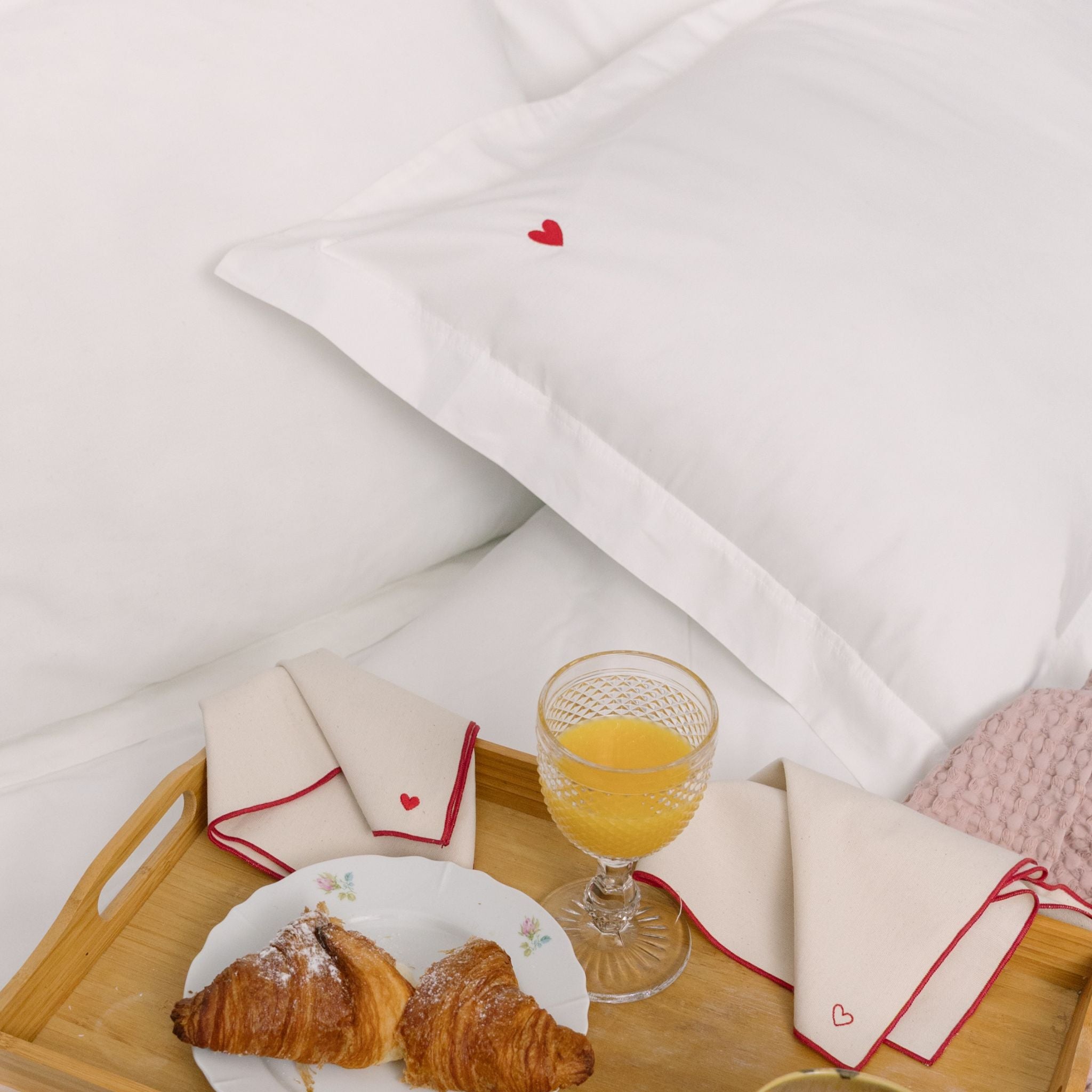 Porto Percale 400 TC pillowcases with embroidered hearts - Torres Novas