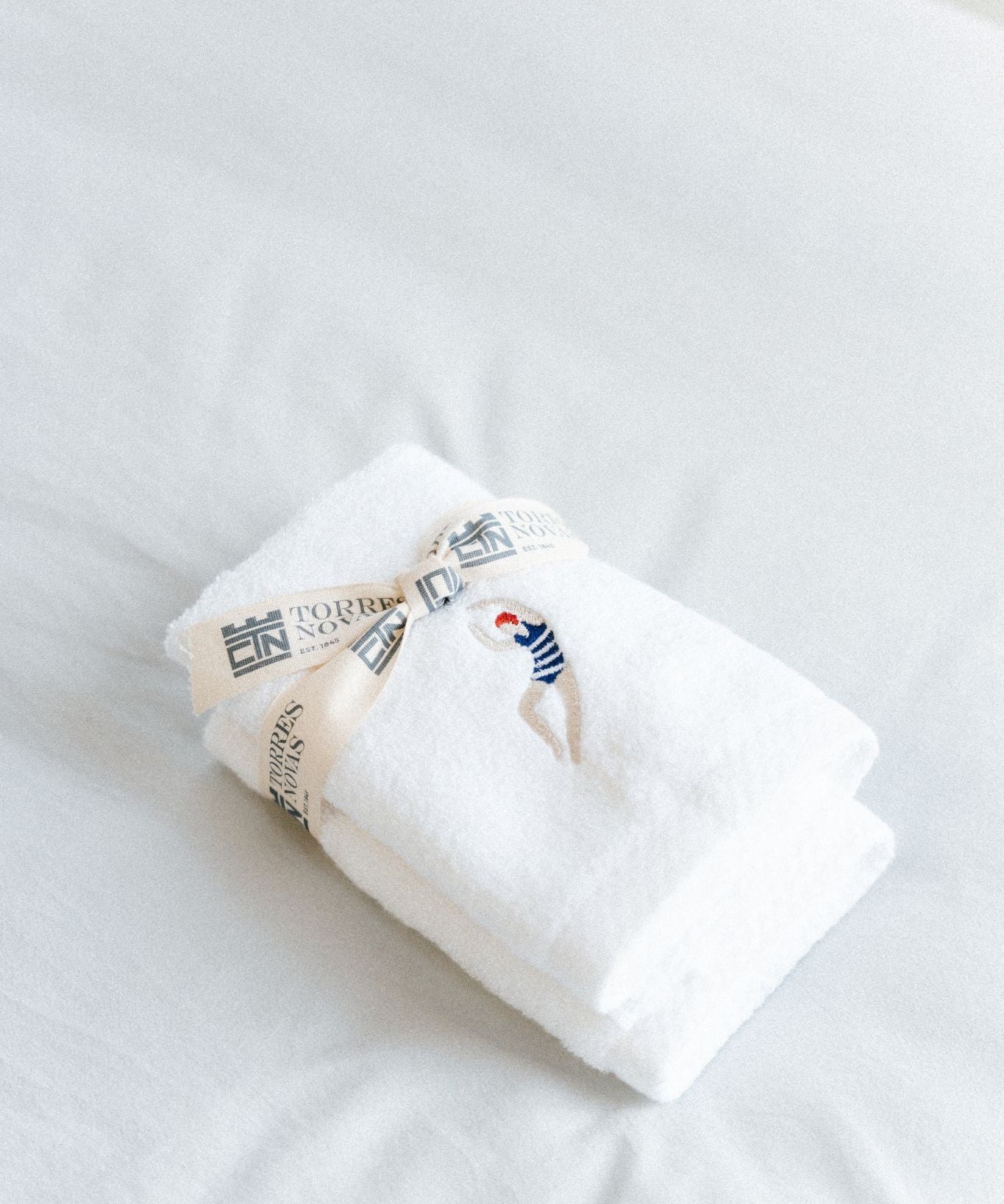 Retro embroidery | Torres Novas