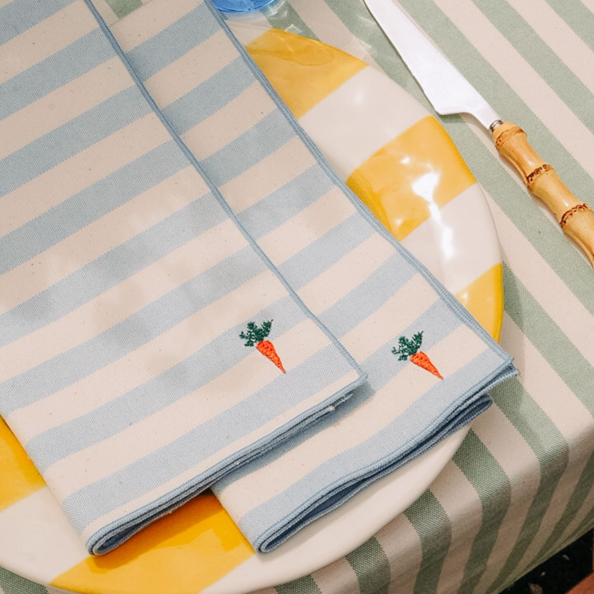 Servilletas Barra con bordados de Pascua 