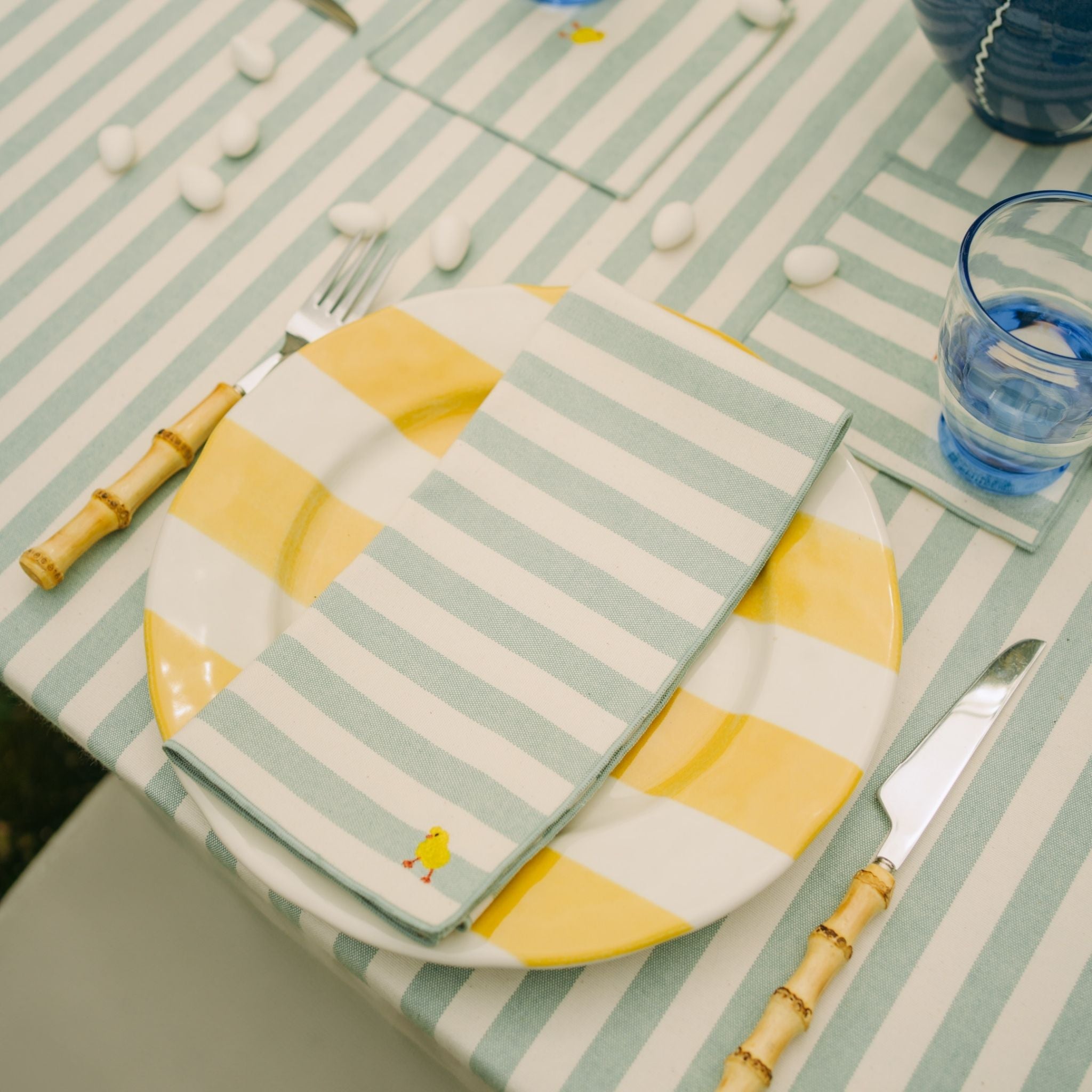 Servilletas Barra con bordados de Pascua 