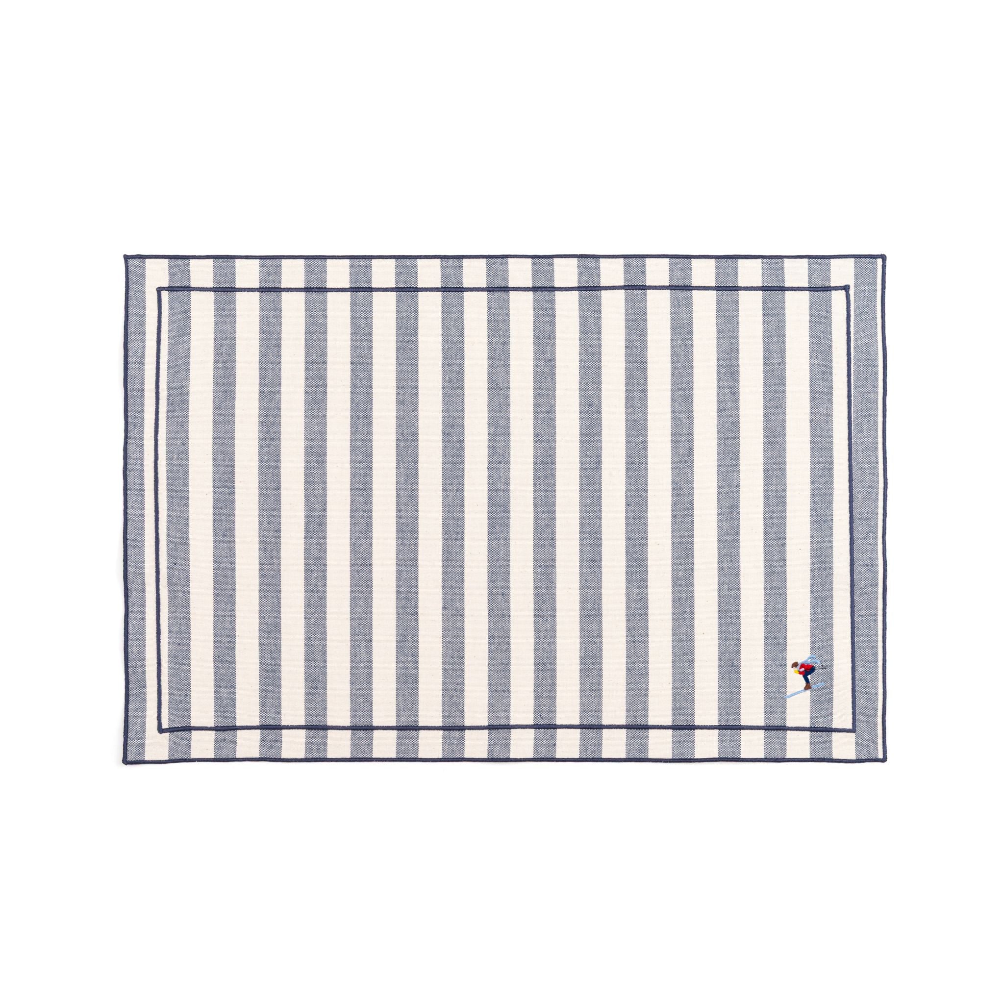 Barra cotton table linen with embroidered retro sports motifs - Torres Novas