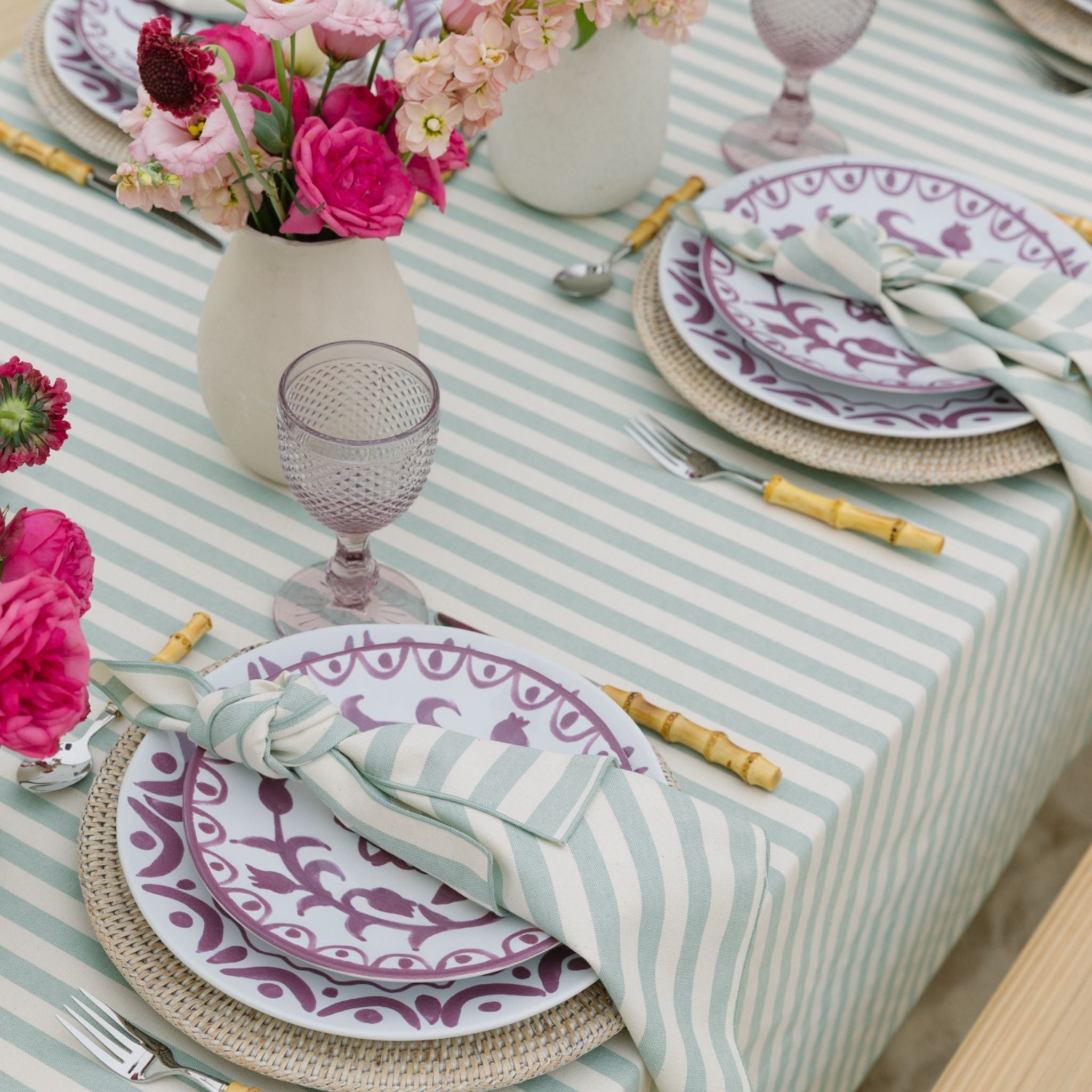 torres-novas-table-barra-horizontal-stripes-tablecloth-green-lifestyle-2.jpg
