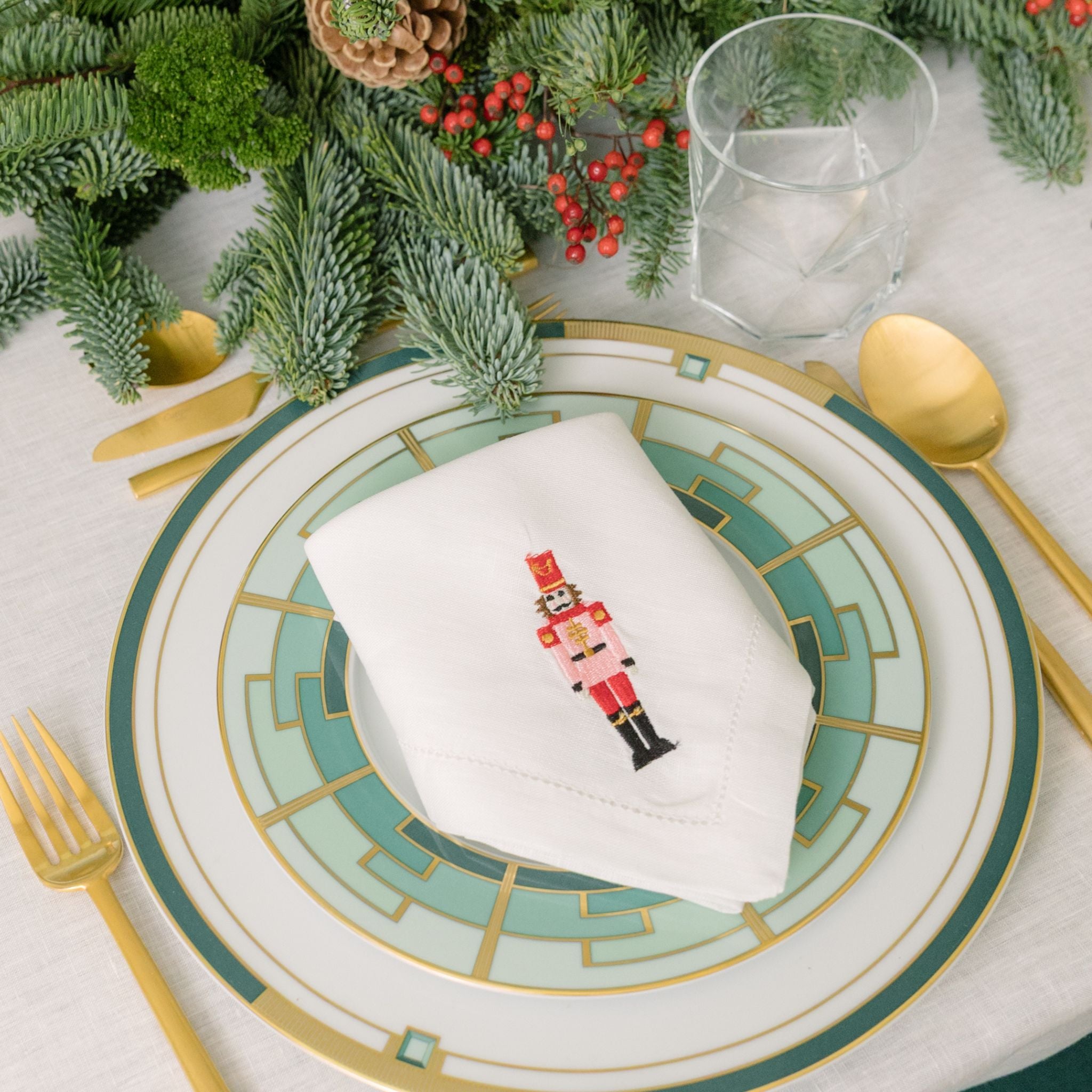 Mafra linen with Christmas embroidery