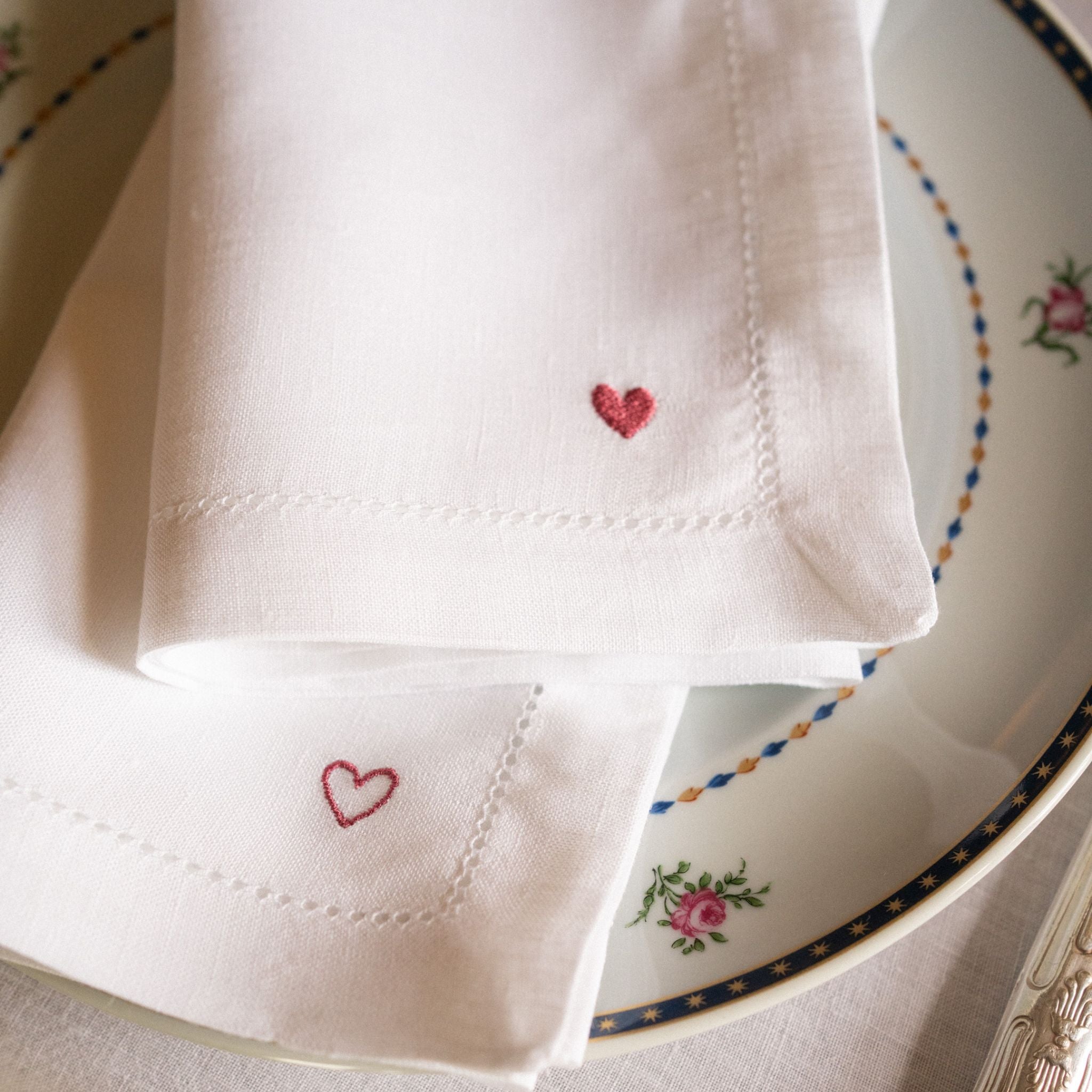 Servilletas Mafra con bordado de corazón