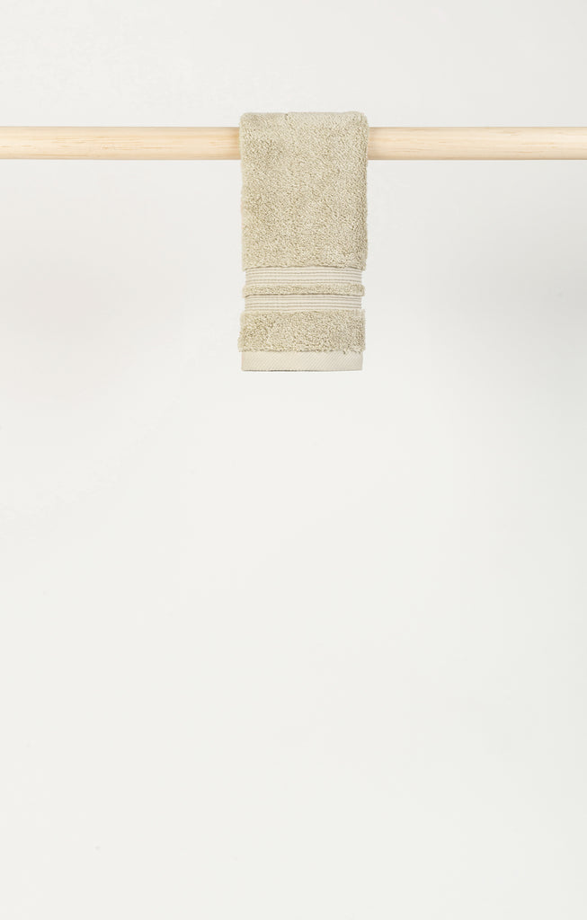 Khaki green Elegance - Torres Novas