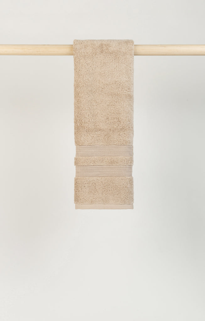 Beige Elegance - Torres Novas